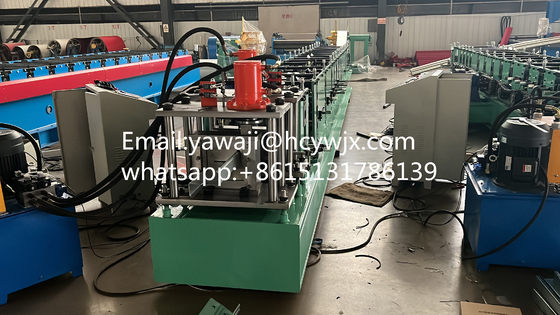 Daha ucuz CZ Purlin Roll Forming Makine Çelik Çerçeve Ve Purlin Yapma Makineleri Yapı Panel Üretim Hatı