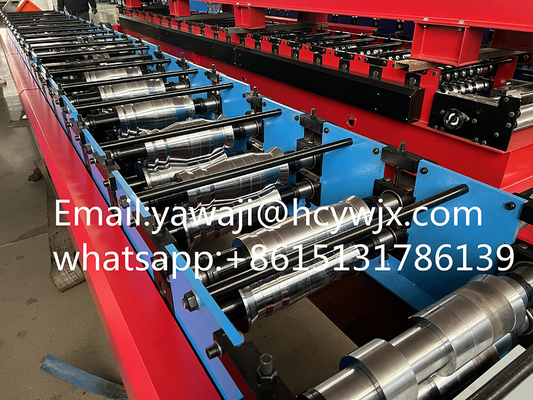 Galvanizli Ridge Çatı Oluk Çatı Paneli Rulo Şekillendirme Makinesi 410mm Genişliği