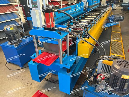 Yüksek verimli duvar paneli rulo şekillendirme makinesi CE, PLC kontrolü ile