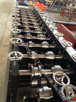 Hafif Çelik / Metal Saplama / Salma Çerçeveleme için 5.5kw Soğuk Rulo Şekillendirme Makinesi