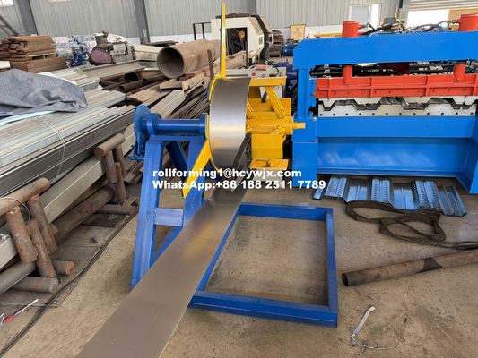 Zincir iletimli kapı perdesini Cr12 kesme bıçağı malzemesiyle şekillendirme makinesi