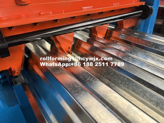 Güvenilir Yük Taşıma Tablosu T153-40L-840 Zemin Decking Roll Forming Makine Doğru