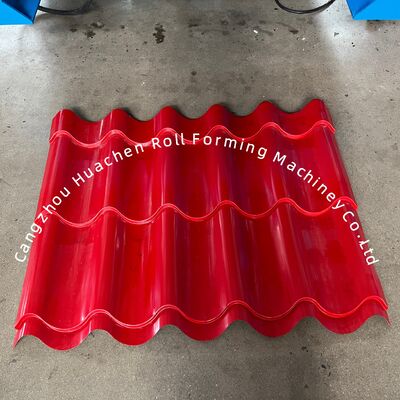 Özel 13-22 Forming Station Metal Çatı Plakası Roll Forming Makinesi 380V Voltaj ve 5.5+4KW Güçlü Renkli Çelik Plakaya